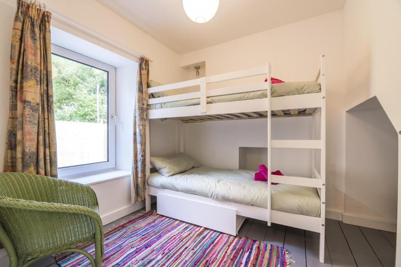 Fair View - 2 Bedroom Cottage - BurtonBurton  エクステリア 写真